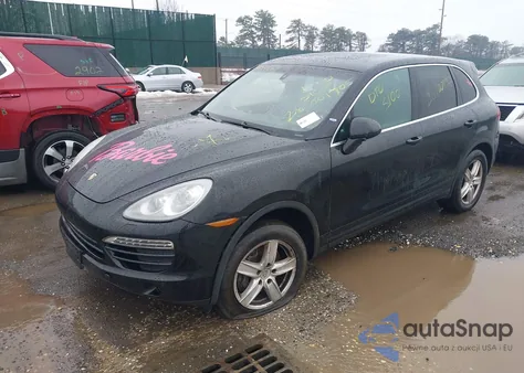 2014 Porsche Cayenne z USA, uszkodzony, nr VIN WP1AA2A24ELA93557